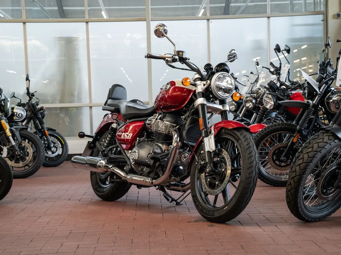 Royal Enfield Super Meteor 650