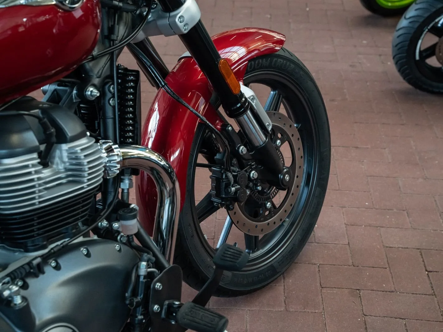 Royal Enfield Super Meteor 650