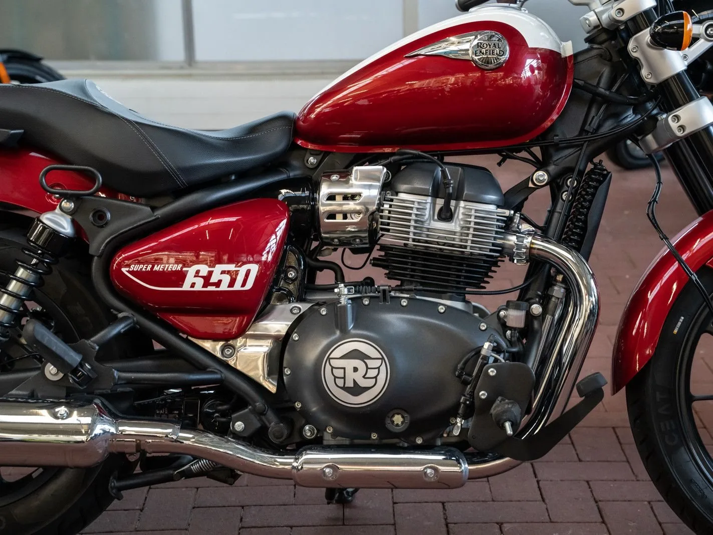 Royal Enfield Super Meteor 650
