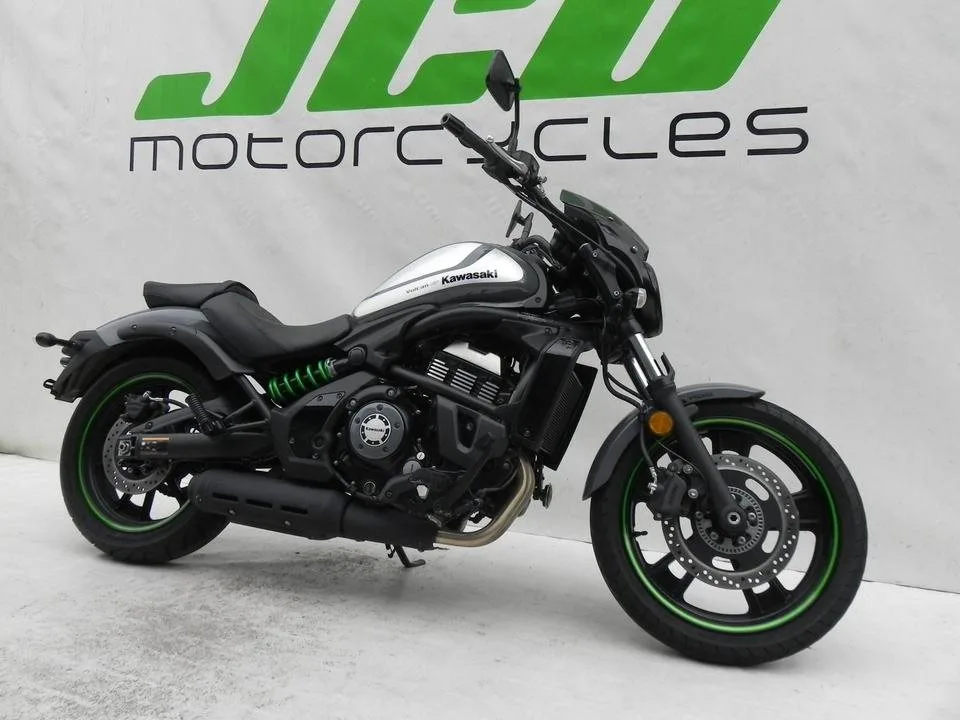 Kawasaki Vulcan S Cafe