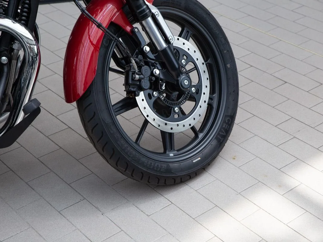 Royal Enfield Super Meteor 650
