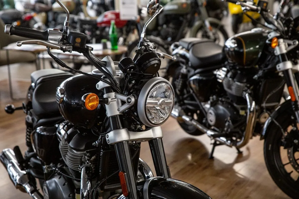 Royal Enfield Super Meteor 650