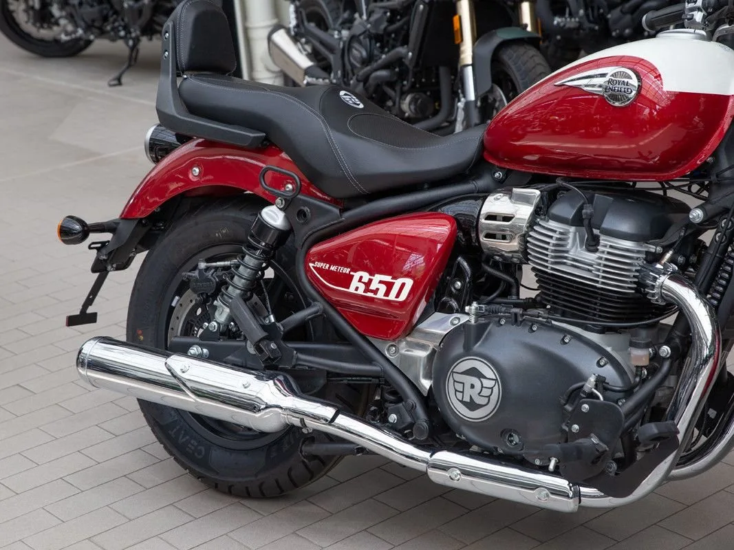 Royal Enfield Super Meteor 650