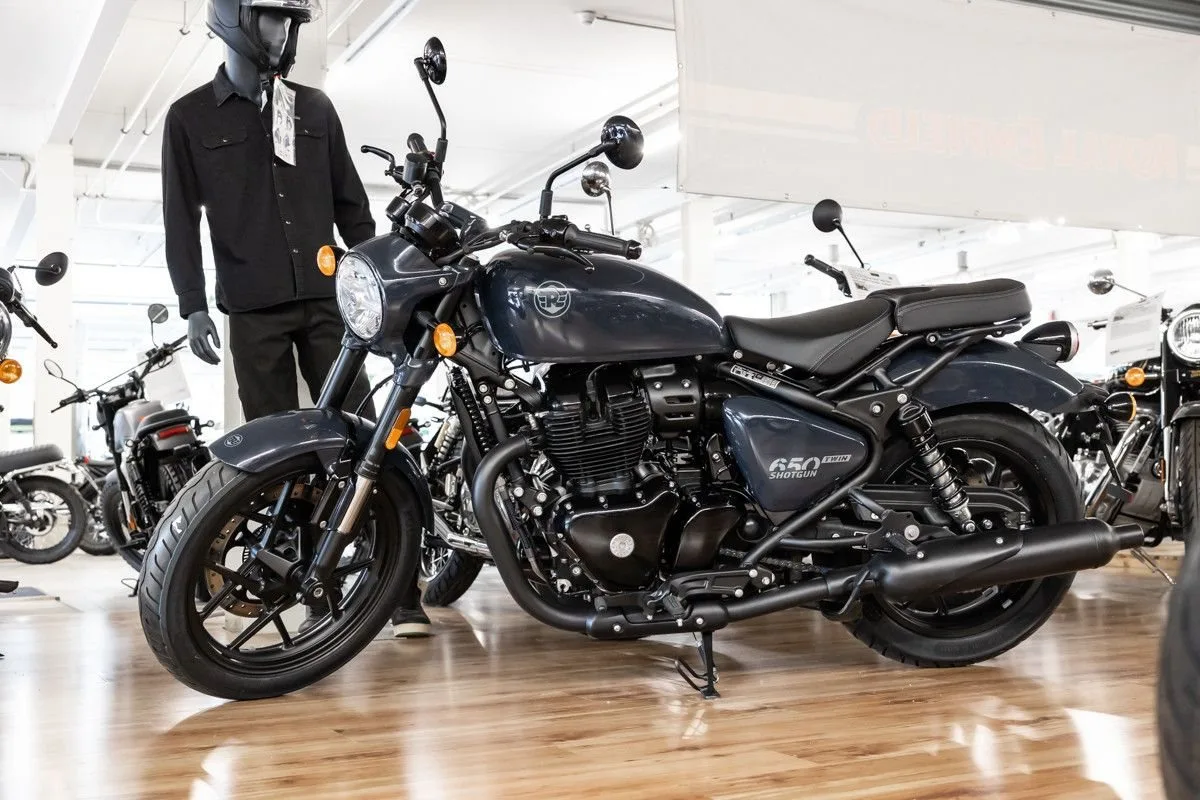 Royal Enfield Shotgun 650