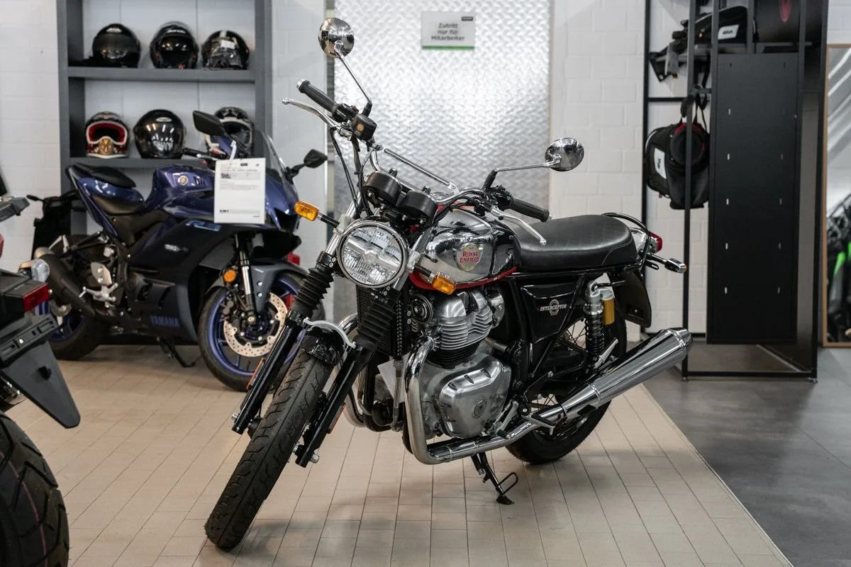 Royal Enfield Interceptor 650