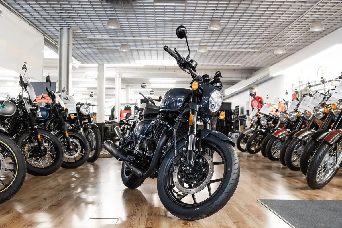 Royal Enfield Shotgun 650