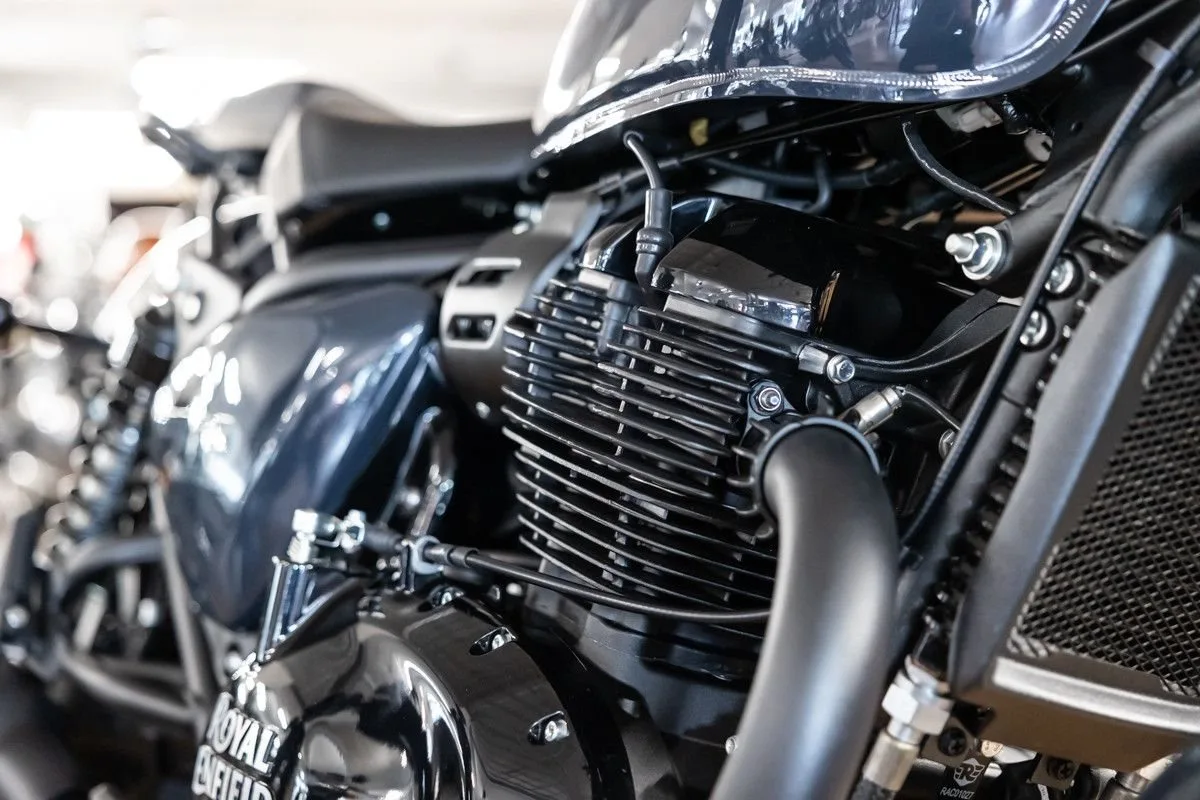 Royal Enfield Shotgun 650