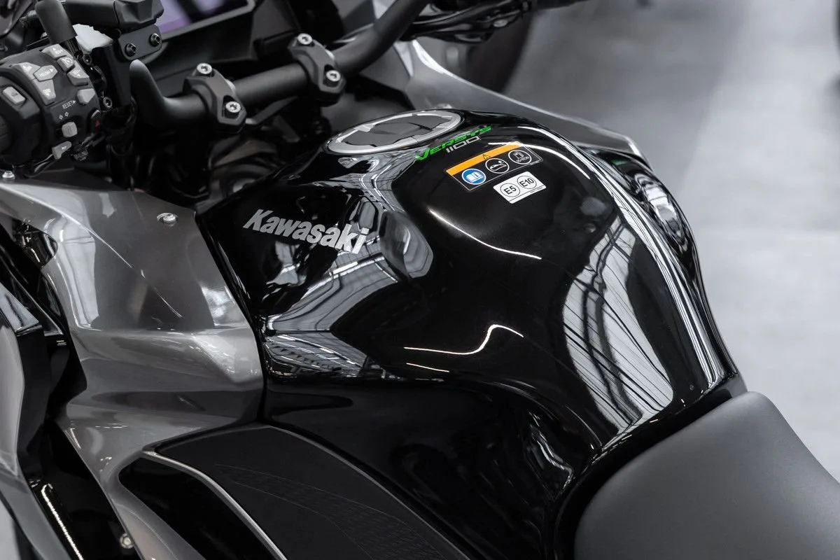 Kawasaki Versys 1100 SE