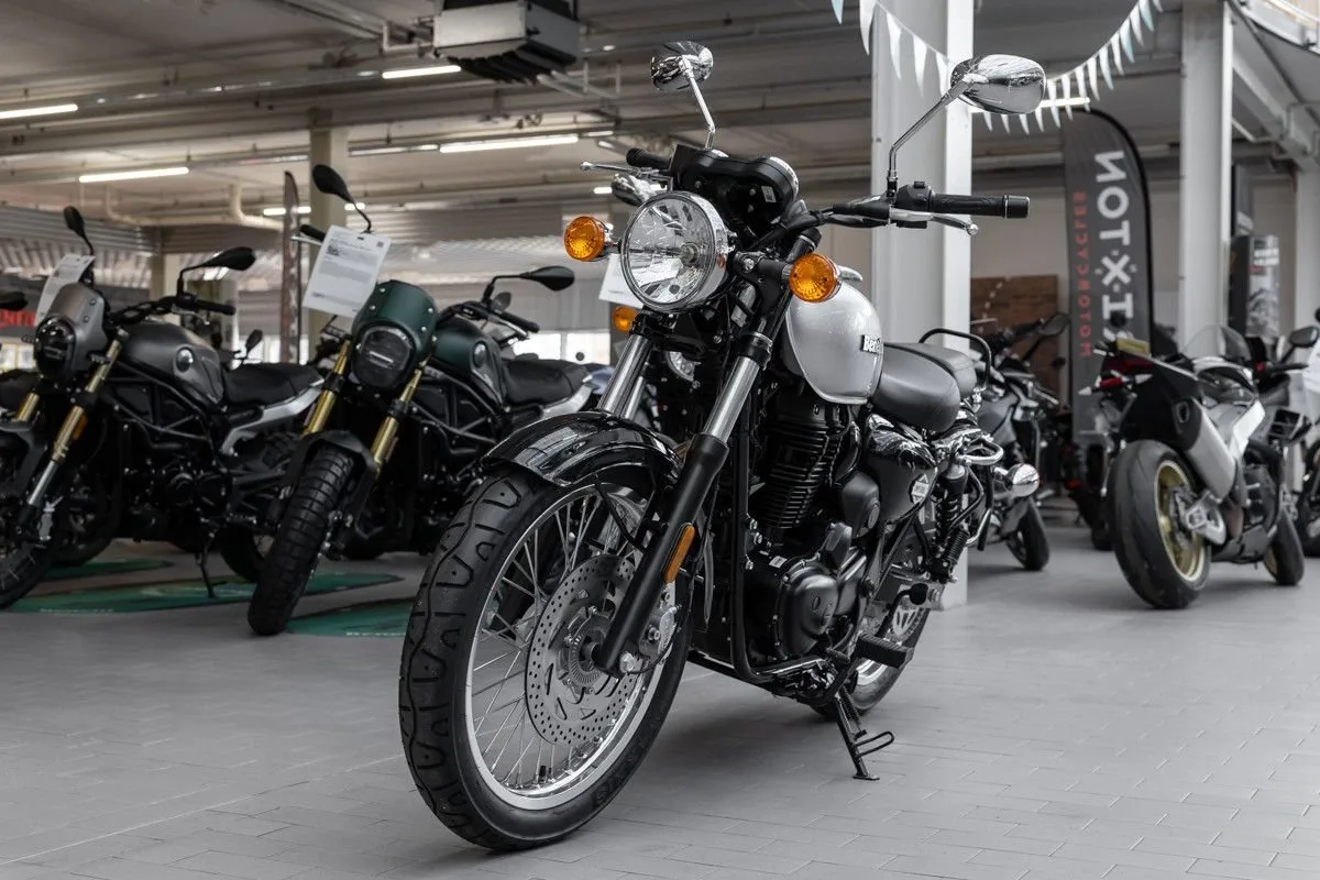 Benelli Imperiale 400