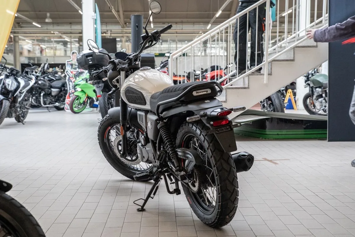 Keeway X-Light 125
