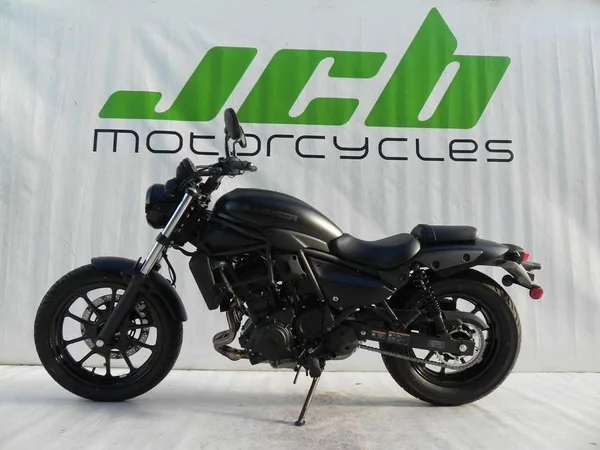 Kawasaki Eliminator 500