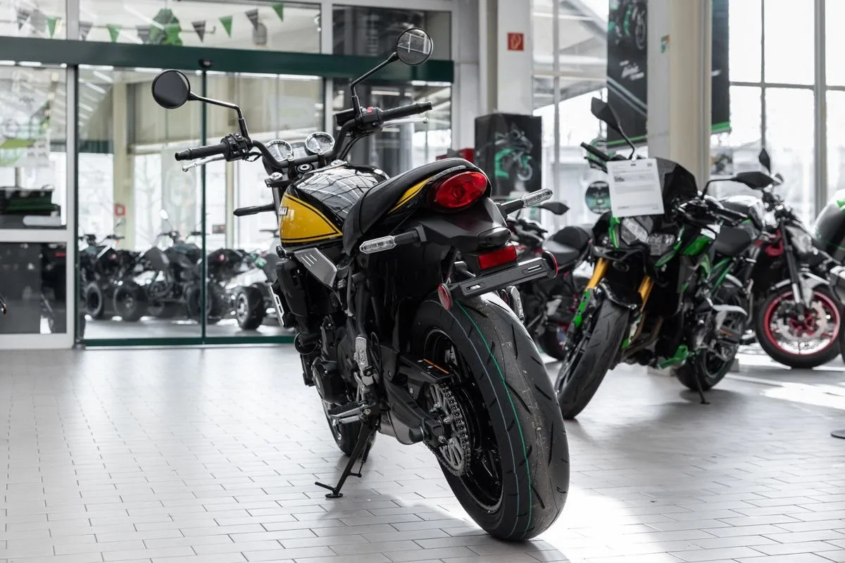 Kawasaki Z650 RS