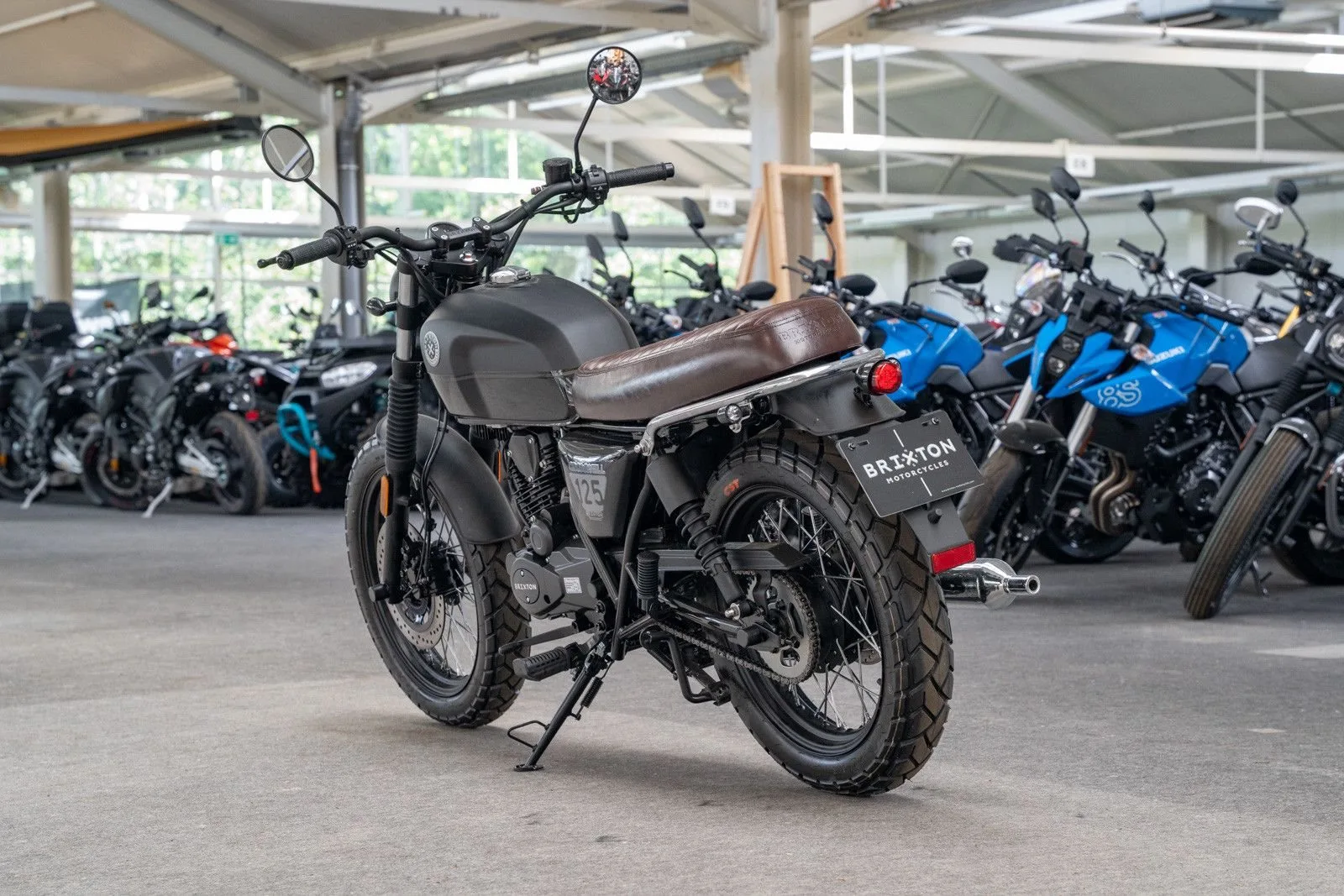 Brixton Cromwell 125