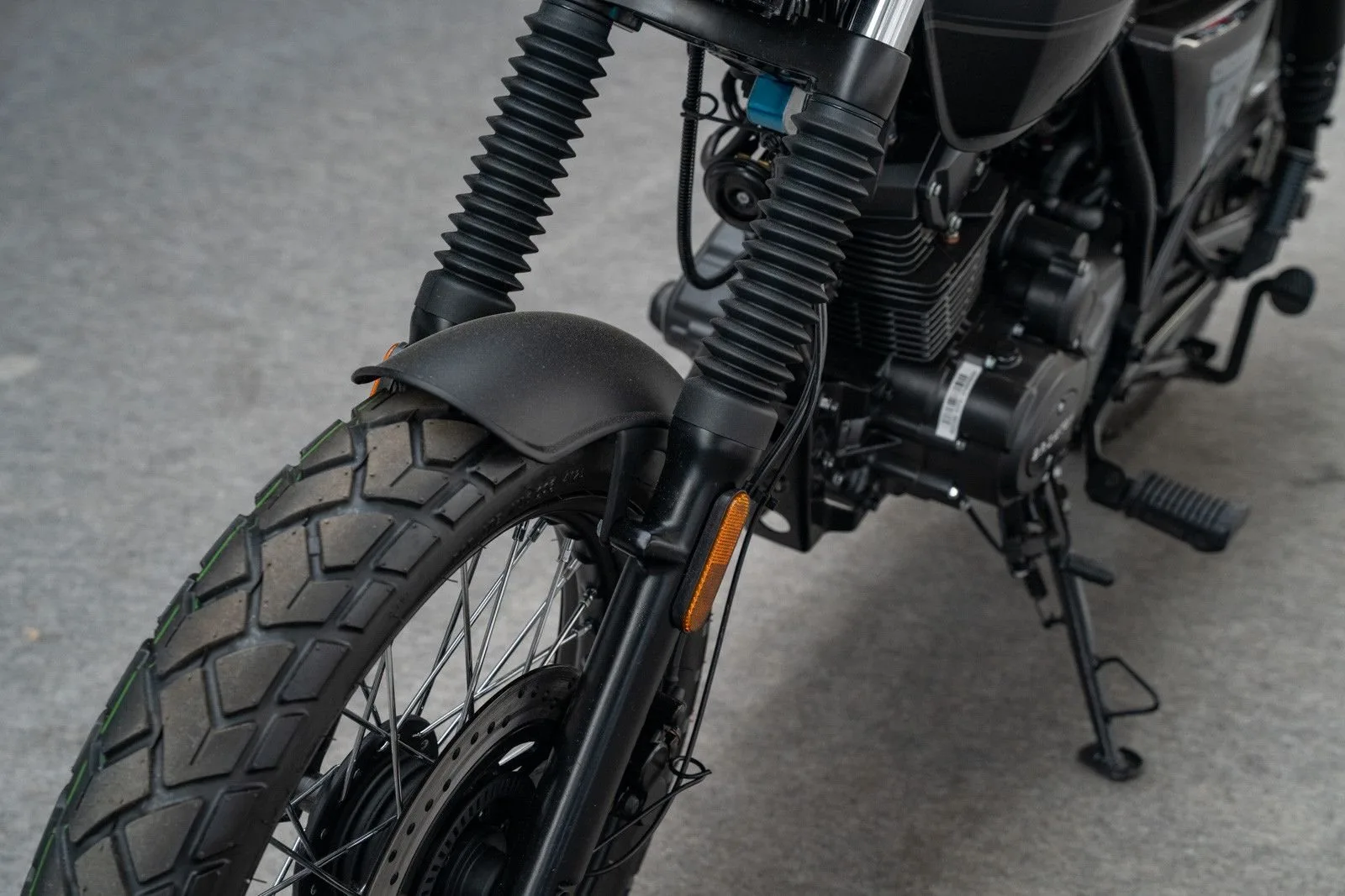 Brixton Cromwell 125
