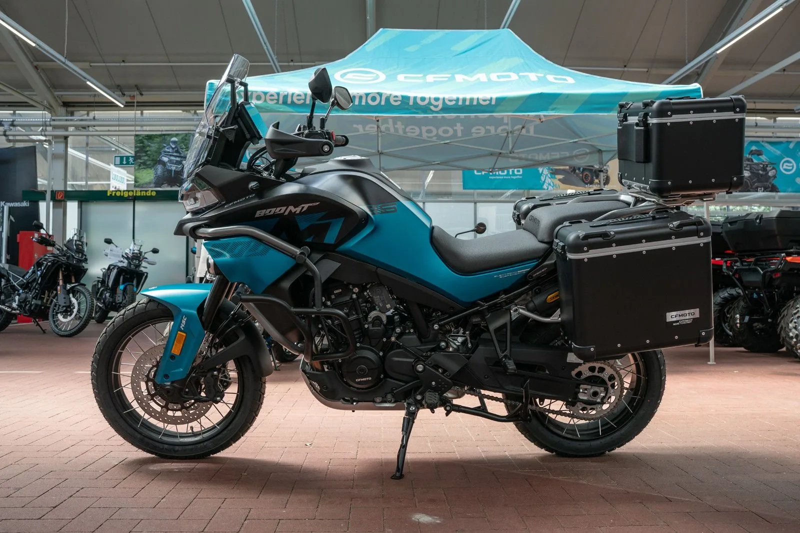 CFMOTO 800MT-ES