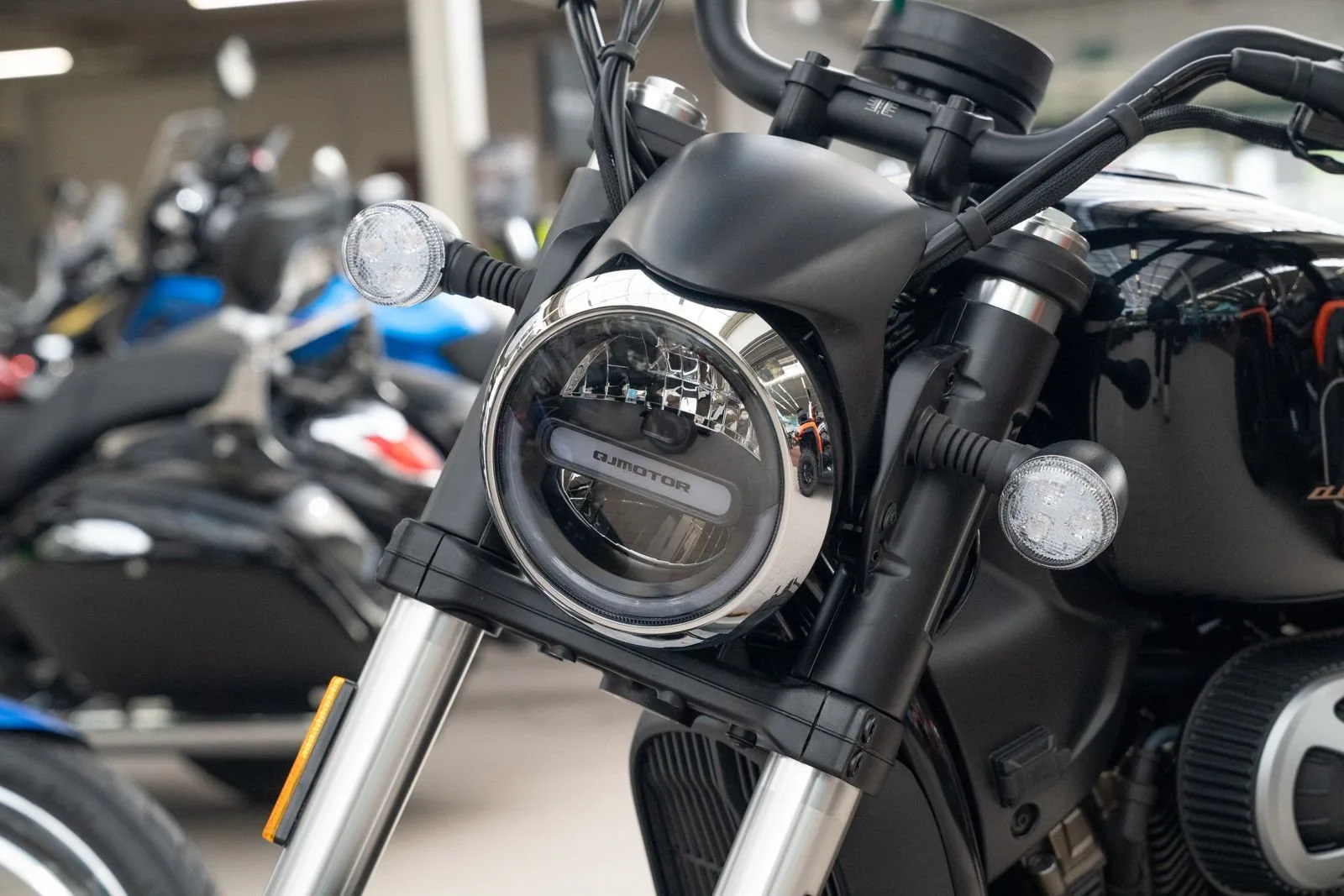 QJ Motor SRV12