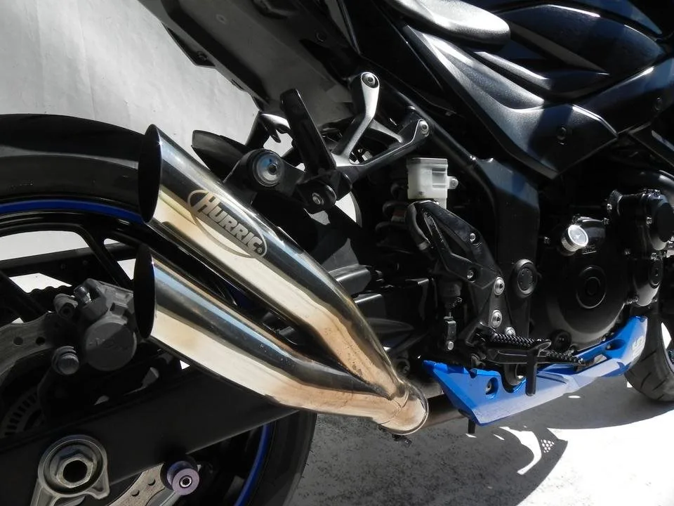 Suzuki GSX-S750