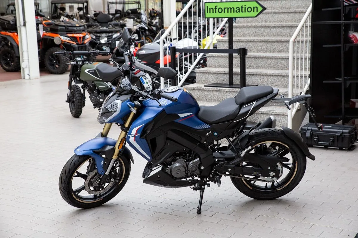 Keeway RKF 125