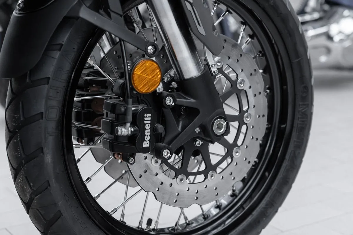 Benelli TRK 502 X