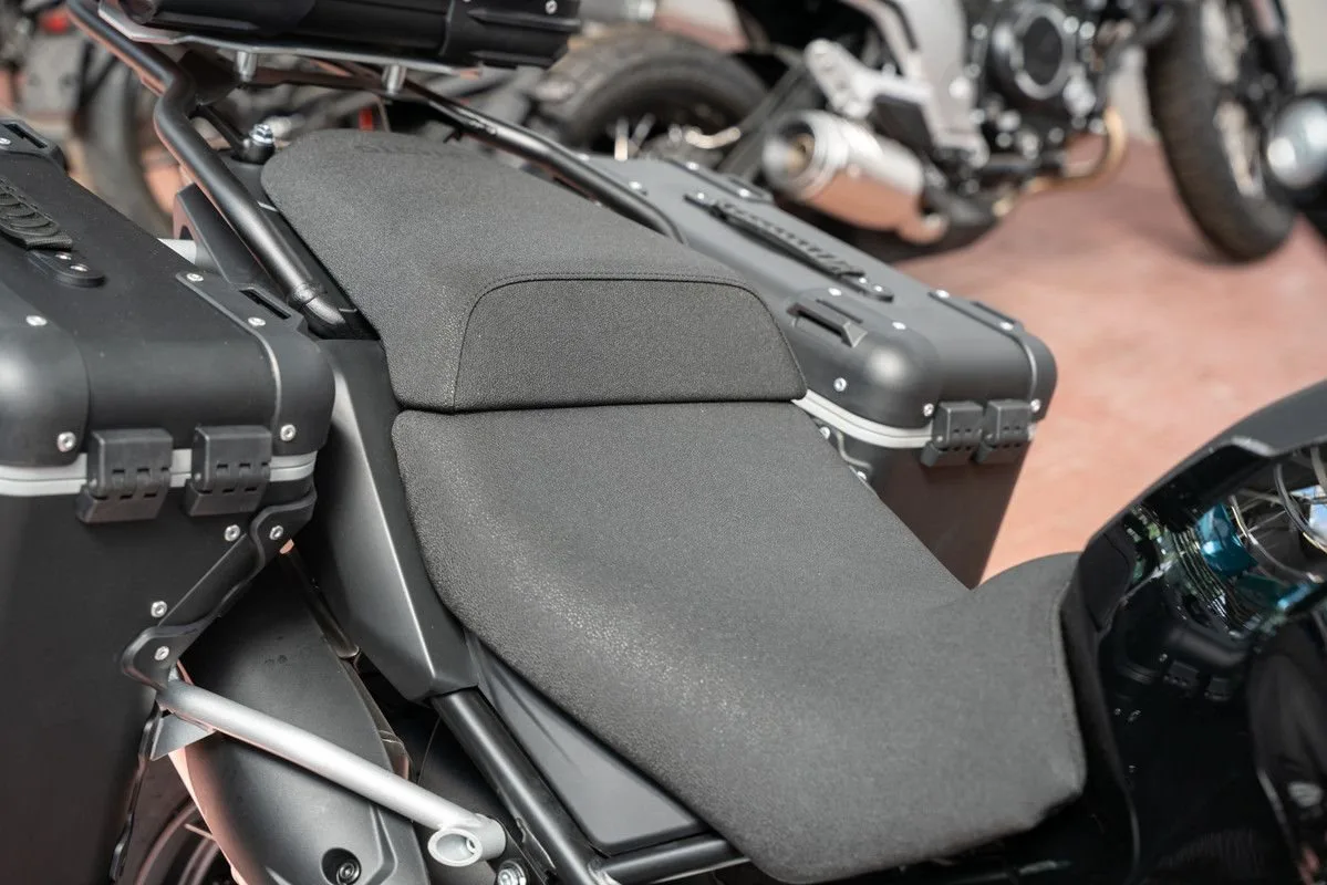 CFMOTO 700MT