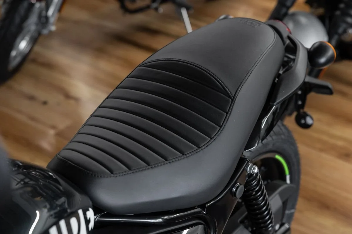 Royal Enfield HNTR 350