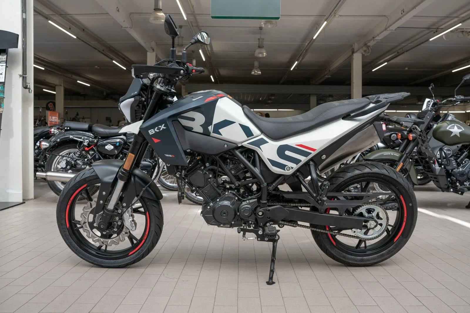 Benelli BKX 125 S