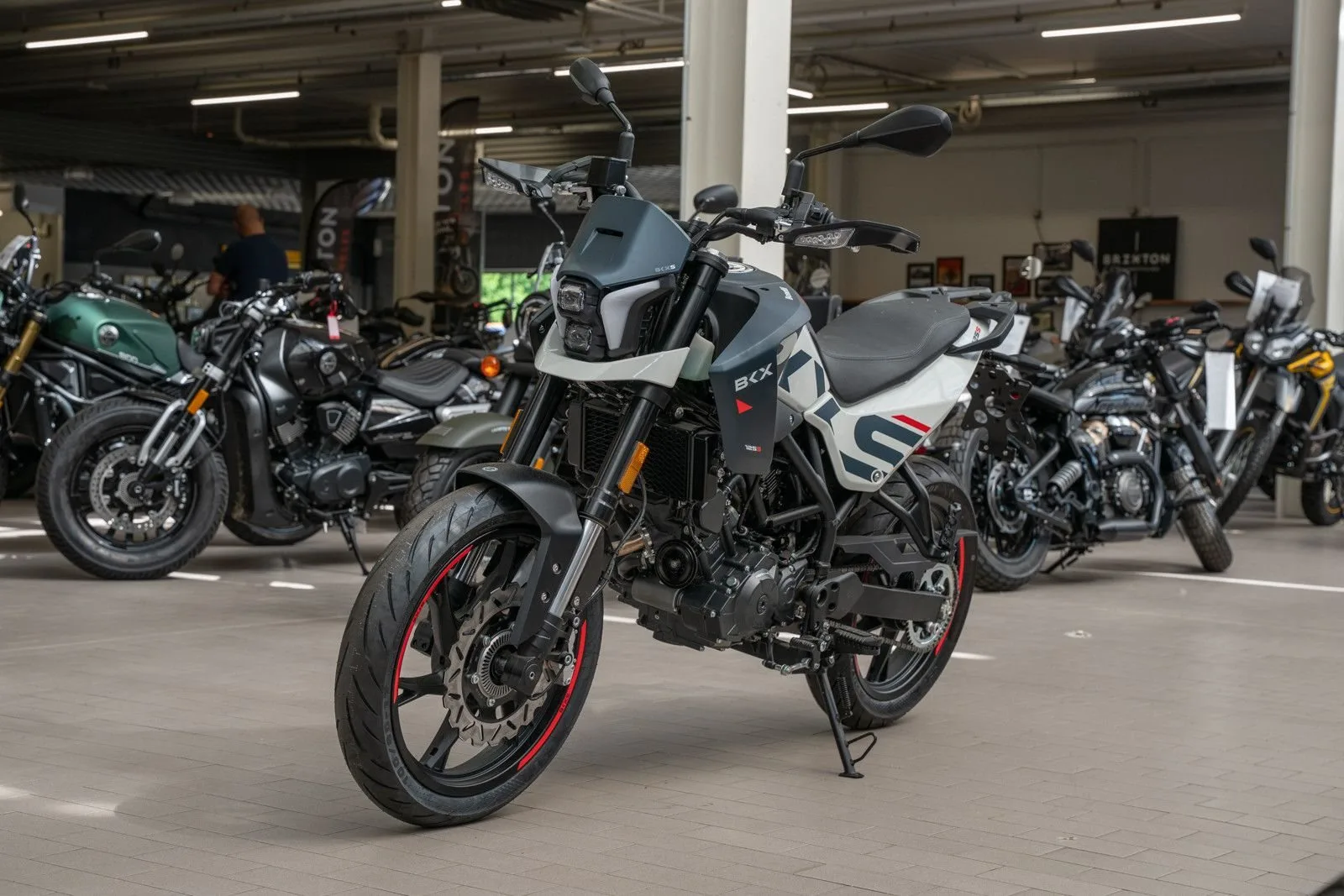Benelli BKX 125 S