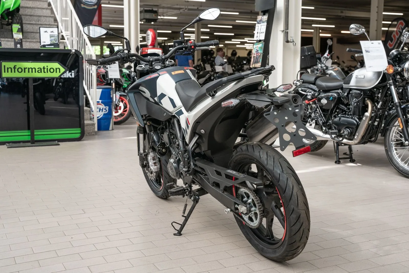 Benelli BKX 125 S