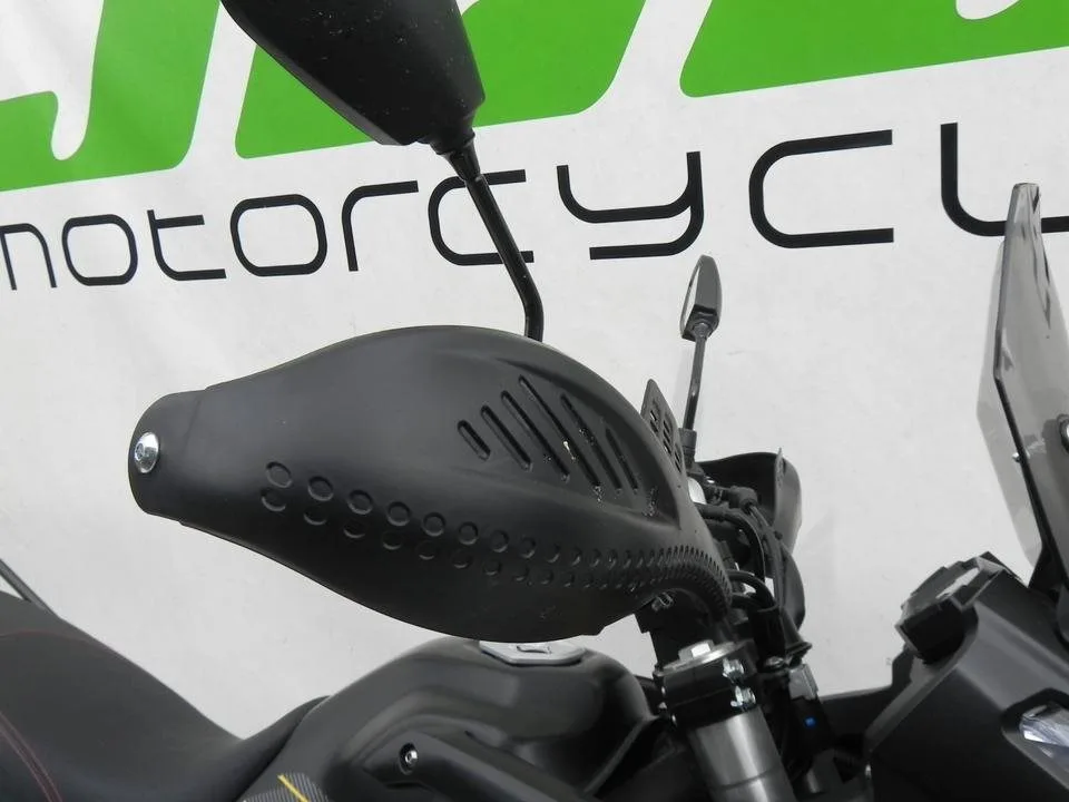 Voge 300 Rally