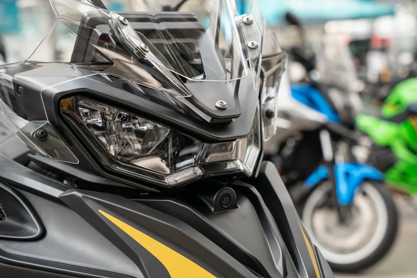 QJ Motor SRT 900 SX