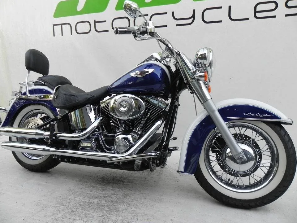 Harley-Davidson Softail Deluxe FLSTN