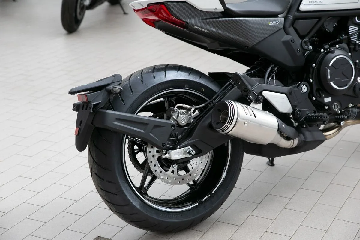 CFMOTO 700CL-X Sport