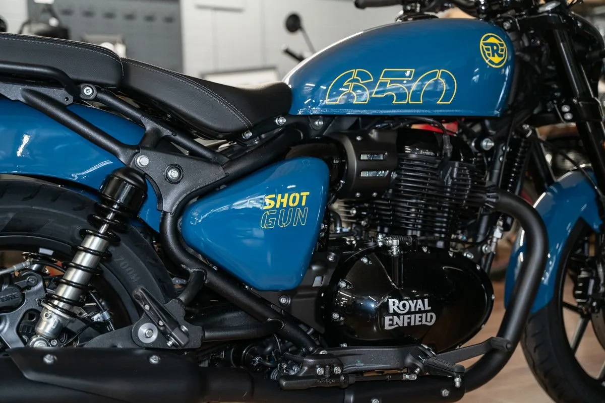 Royal Enfield Shotgun 650