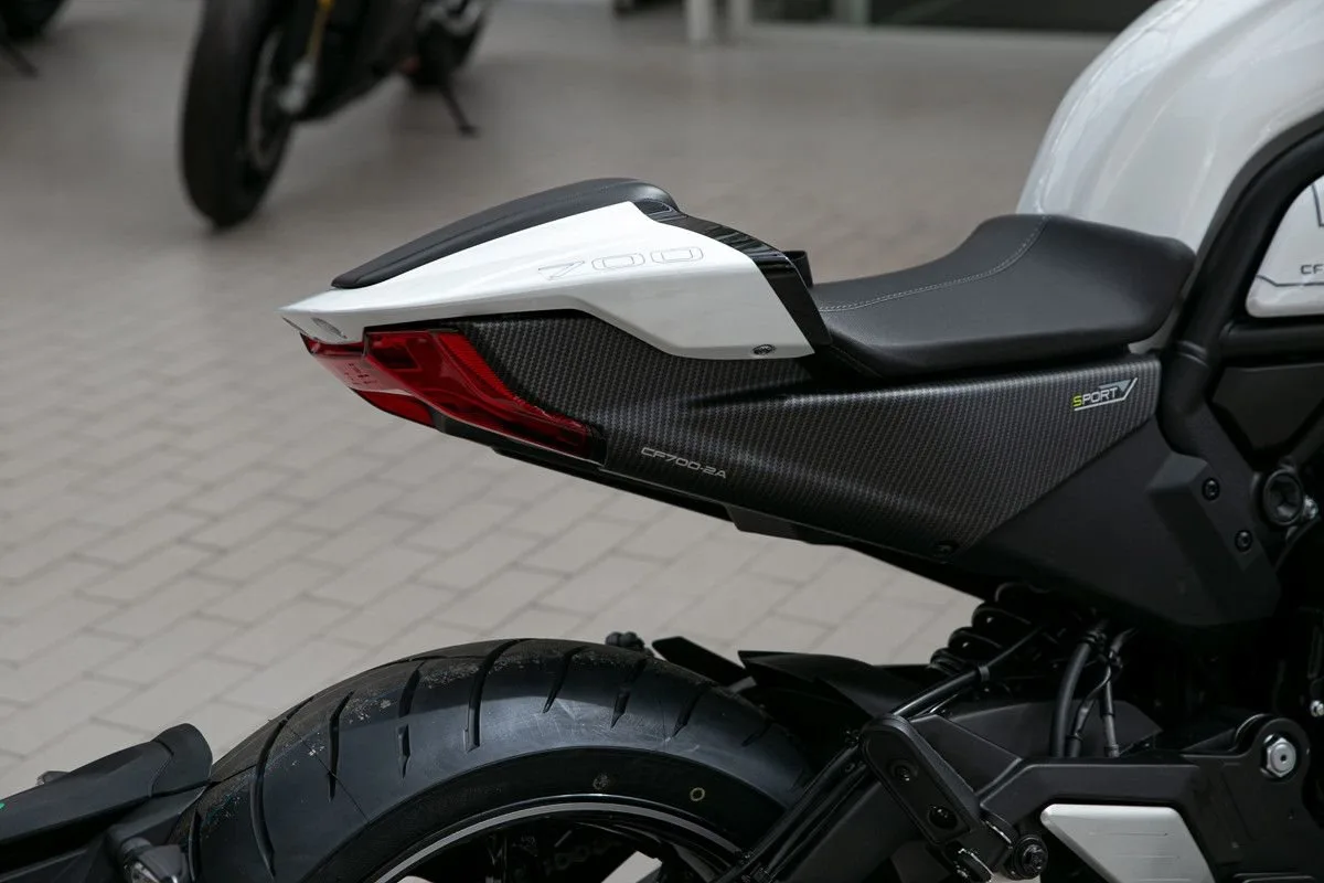 CFMOTO 700CL-X Sport