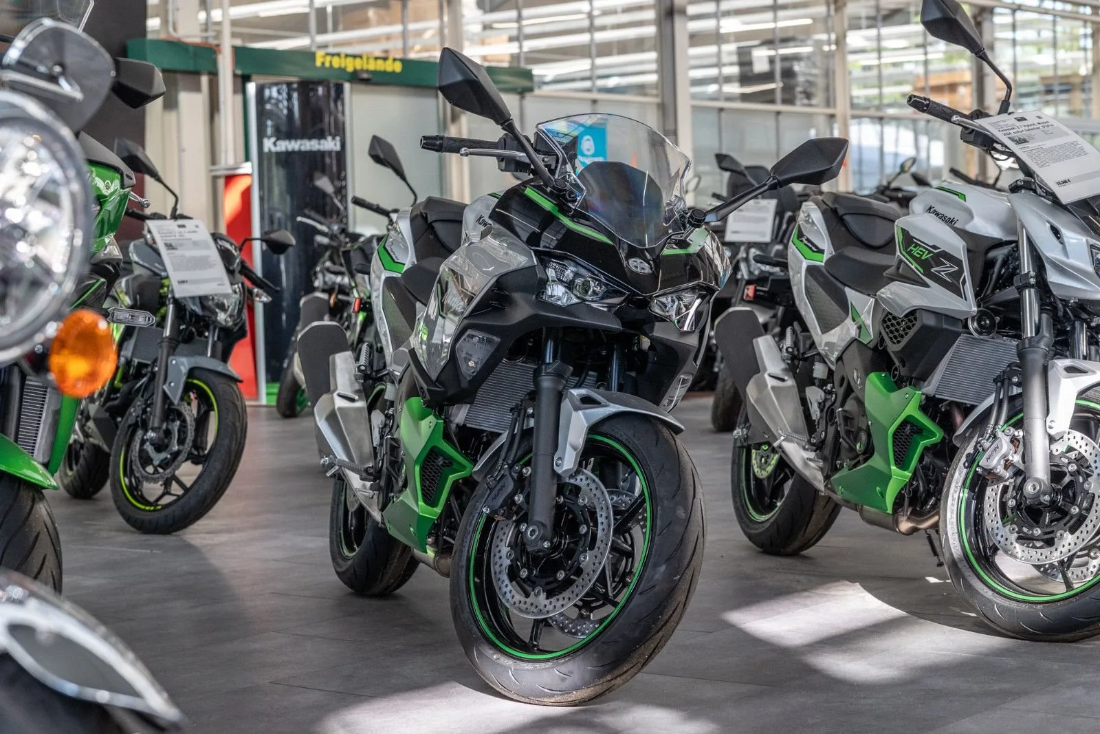 Kawasaki Ninja 7 Hybrid