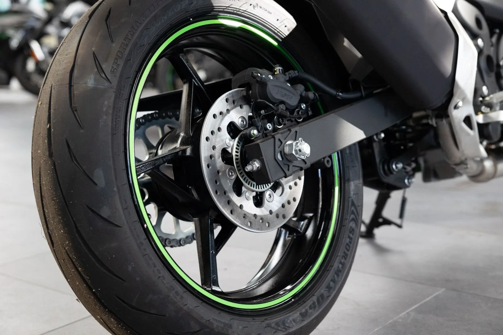 Kawasaki Ninja 7 Hybrid