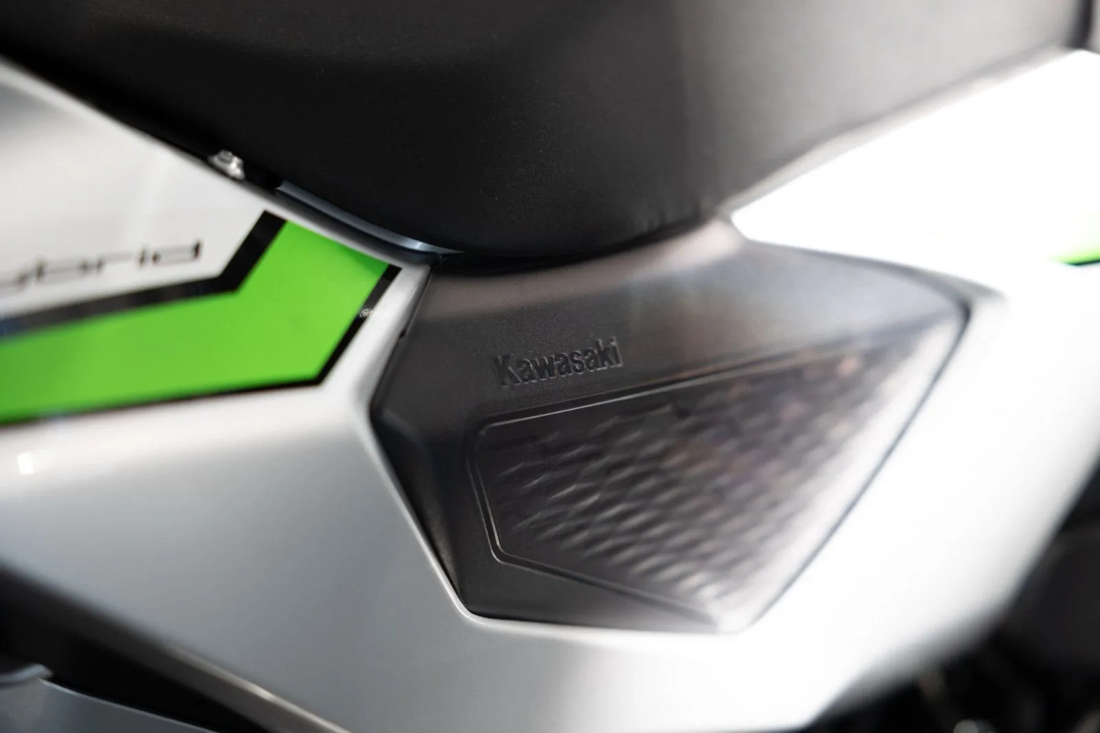 Kawasaki Ninja 7 Hybrid