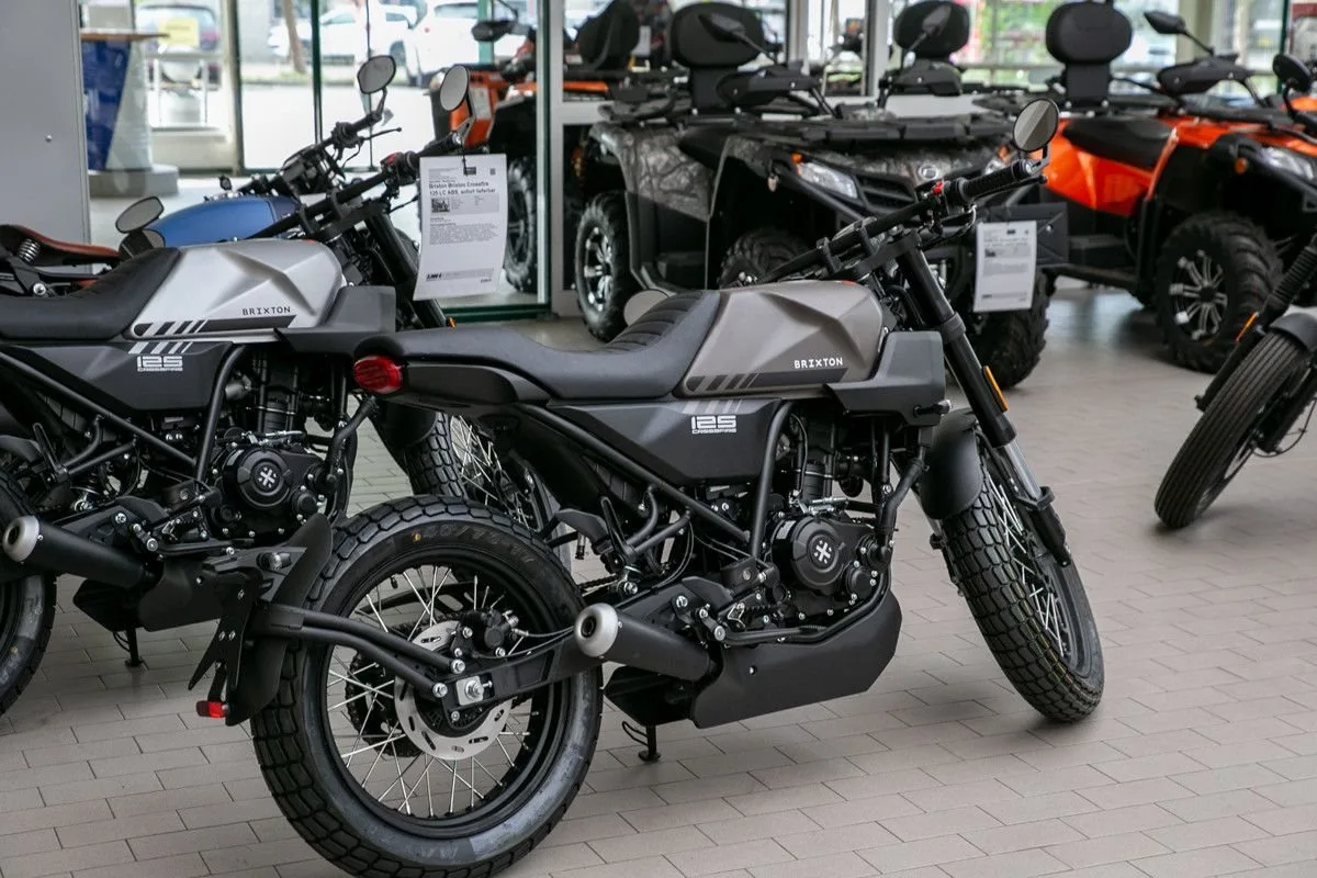 Brixton Crossfire 125