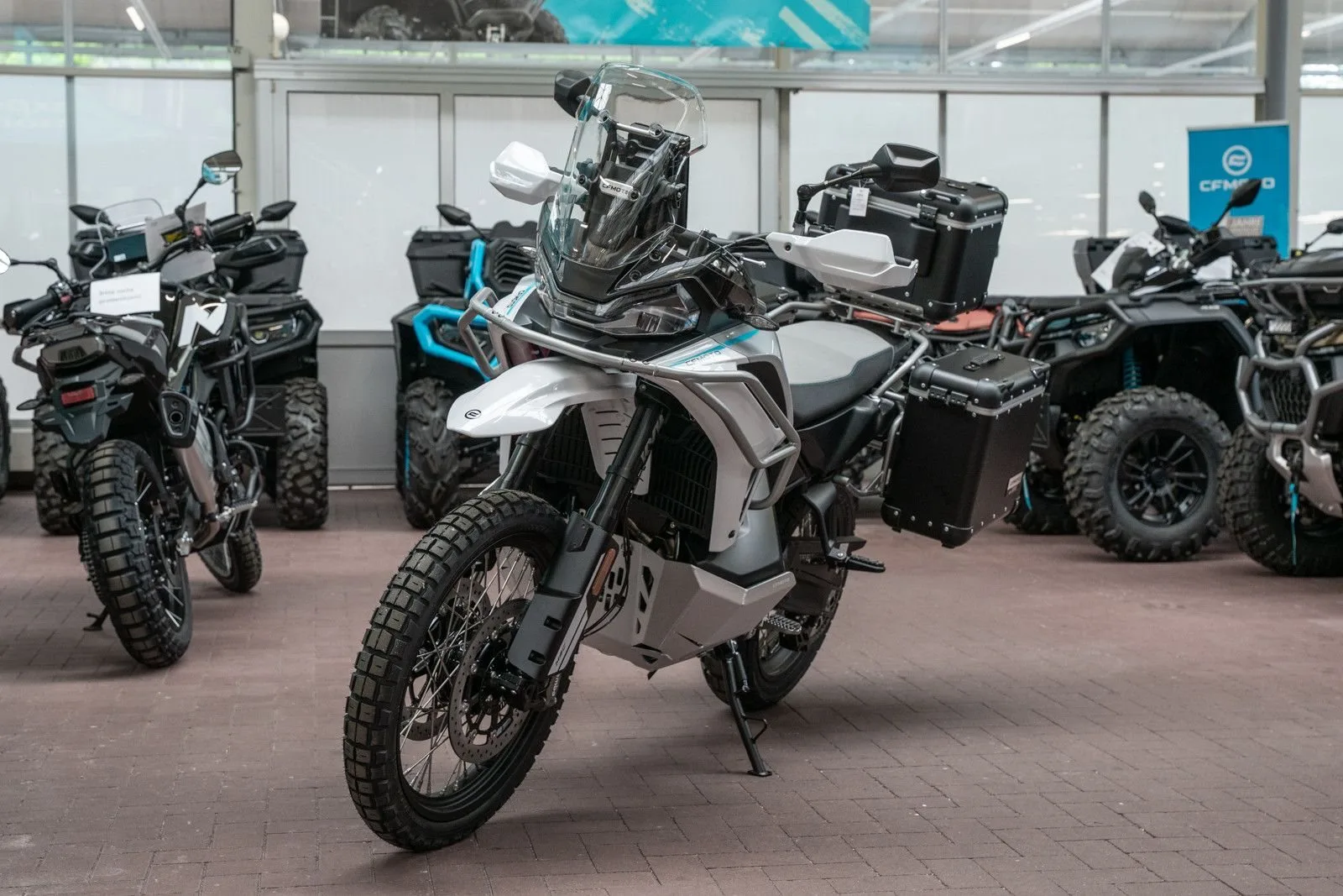 CFMOTO 1000MT-X
