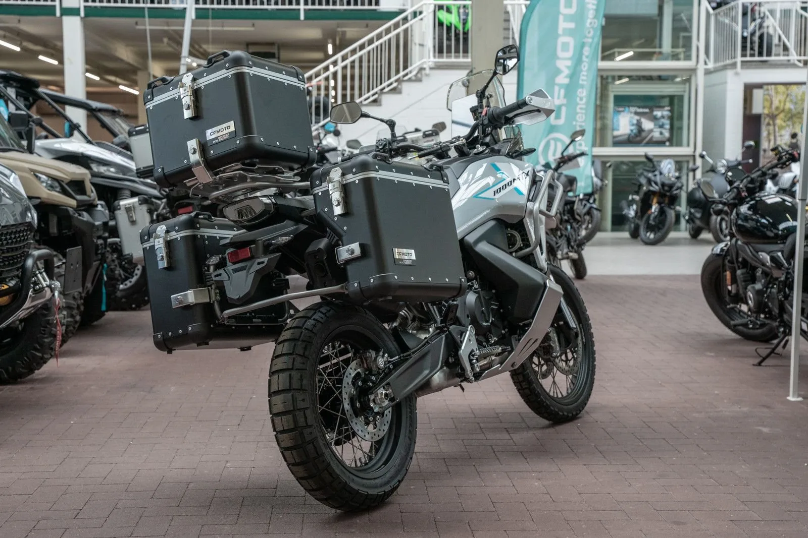 CFMOTO 1000MT-X