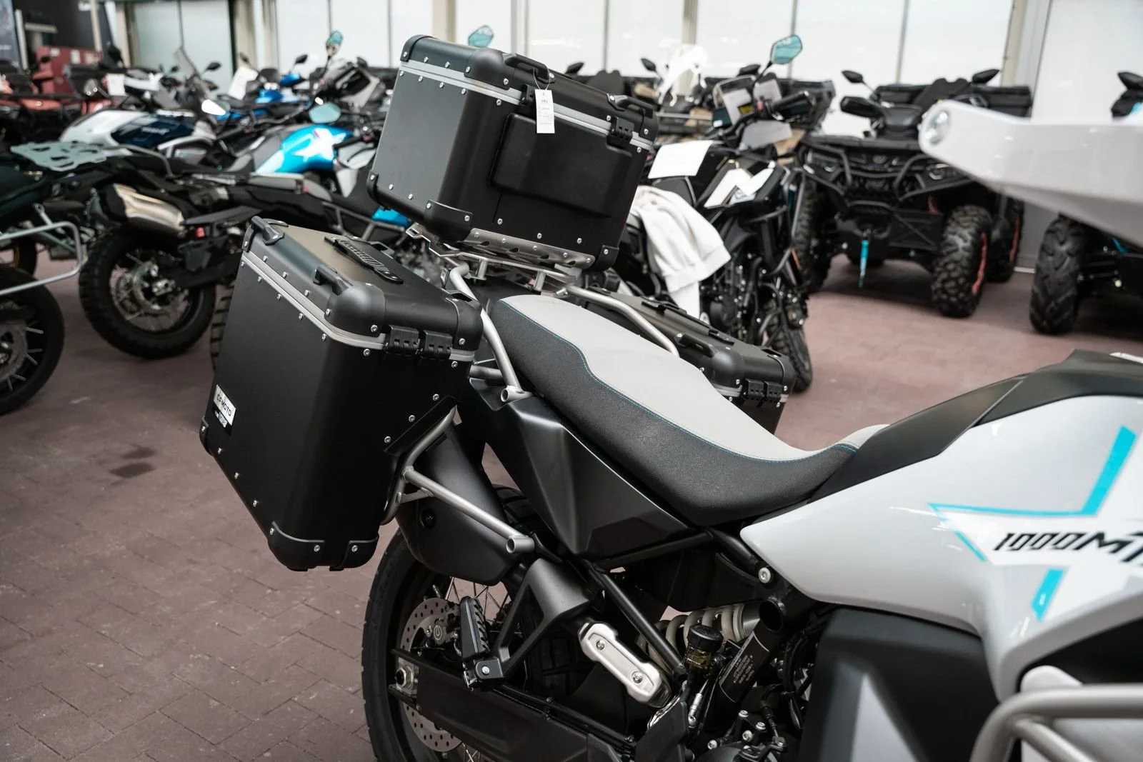 CFMOTO 1000MT-X