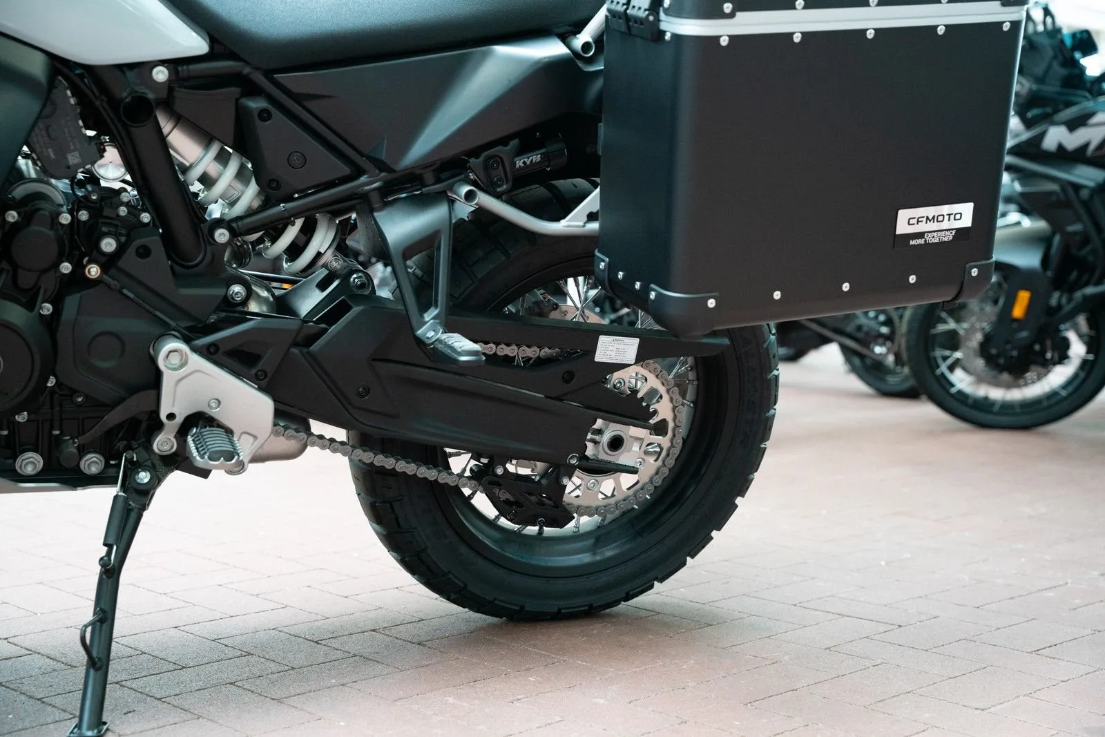 CFMOTO 1000MT-X