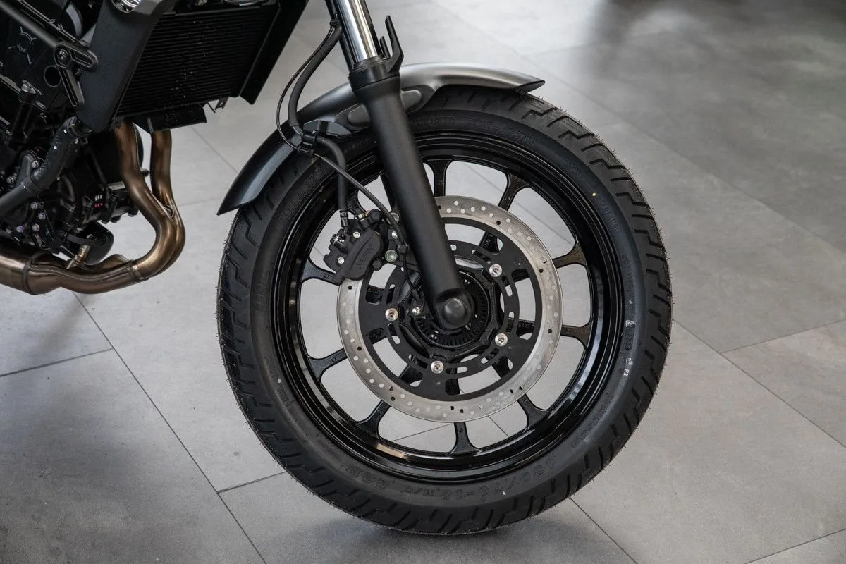 Kawasaki Eliminator 500