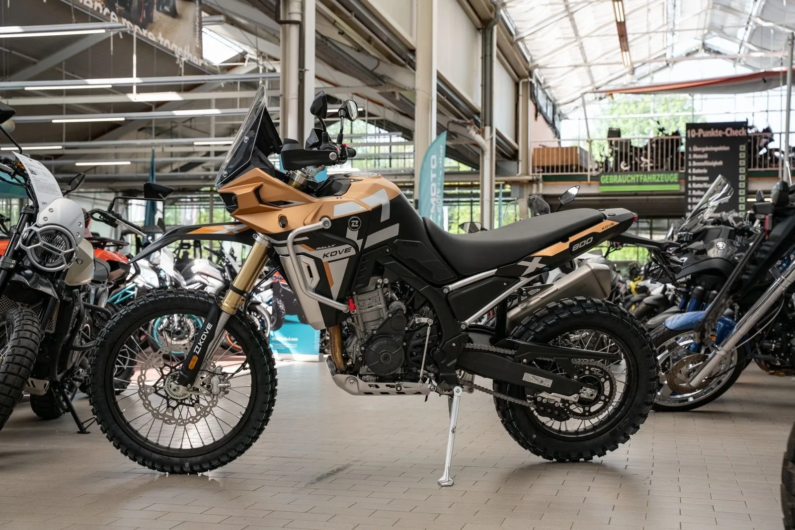 Kove 800X RAlly