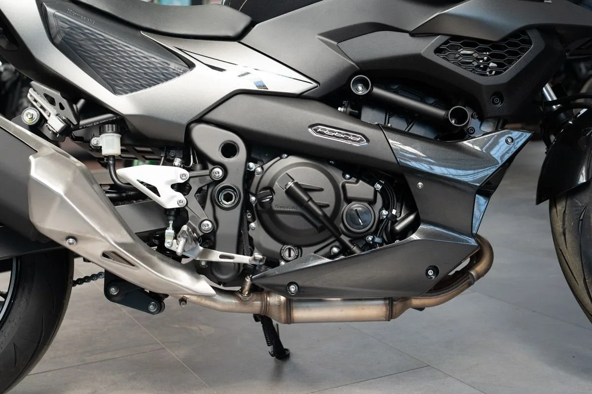Kawasaki Z7 Hybrid