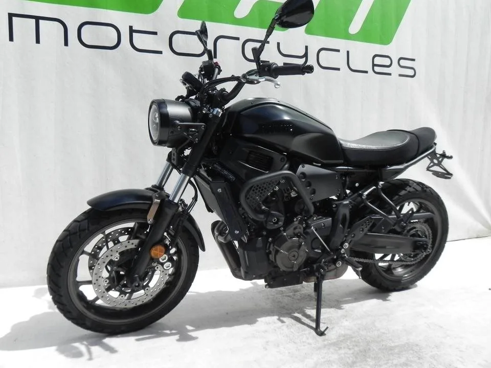 Yamaha XSR700