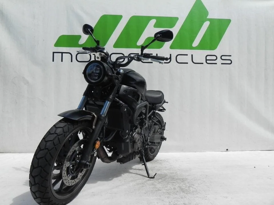 Yamaha XSR700