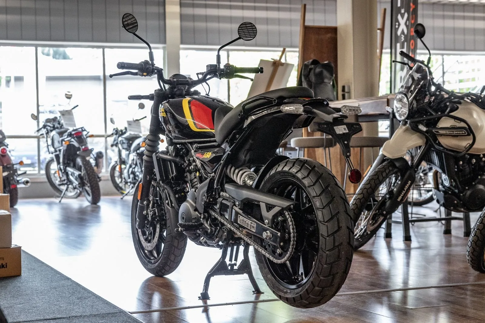 Royal Enfield Guerrilla 450