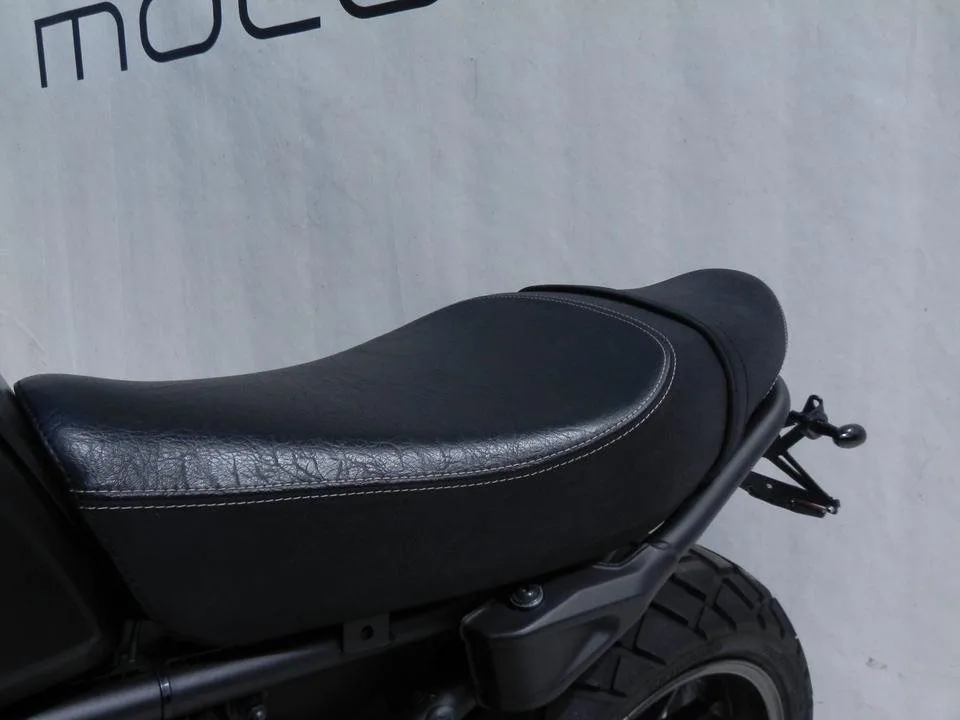Yamaha XSR700