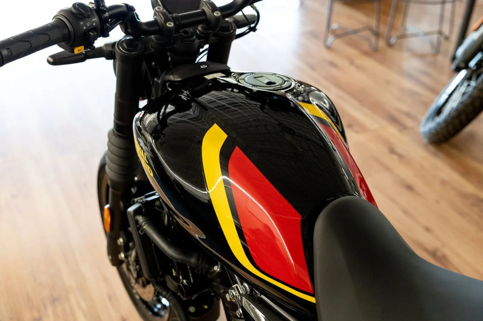 Royal Enfield Guerrilla 450